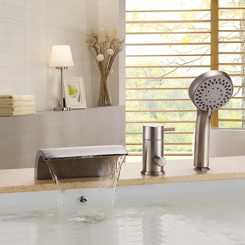 ハンドヘルドシャワーゴールドシャワー蛇口セット、滝浴槽スパウト